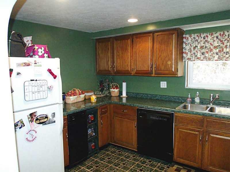 511 Lowries Run Road Pittsburgh, PA 15237 - Photo 8 of 21