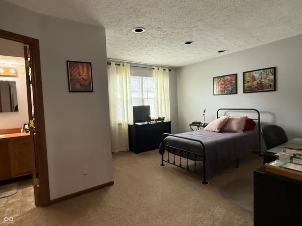 $193,000 | 1204 Paradise Way, Unit B, Greenwood, IN 46143