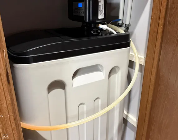 $193,000 | 1204 Paradise Way, Unit B, Greenwood, IN 46143