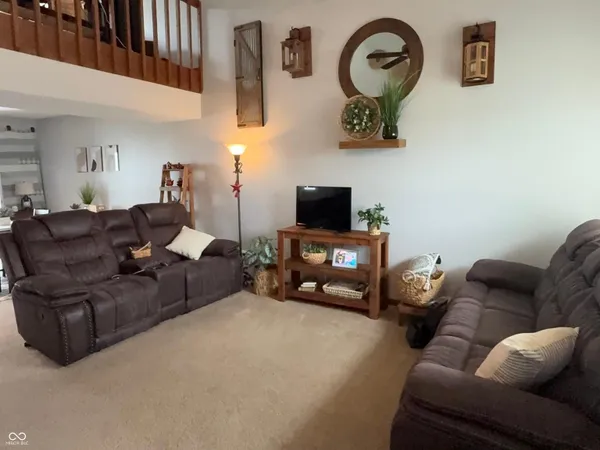 $193,000 | 1204 Paradise Way, Unit B, Greenwood, IN 46143