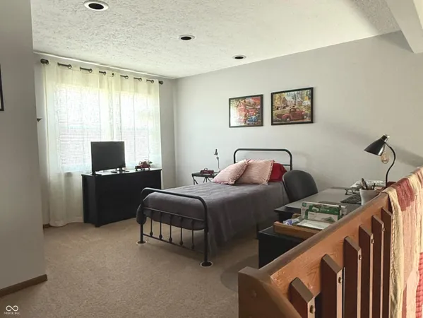 $193,000 | 1204 Paradise Way, Unit B, Greenwood, IN 46143