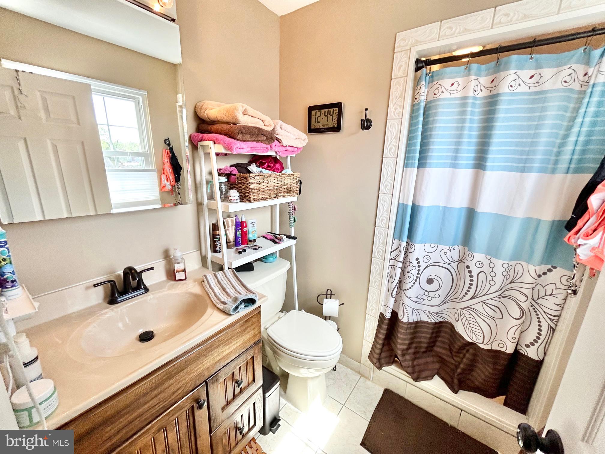 14 Duncan Road Sewell, NJ 08080 - Photo 23 of 25 Primary Bath