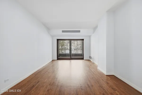 $12,500 | 1 Milbank Avenue, Unit 1A, Greenwich, CT 06830