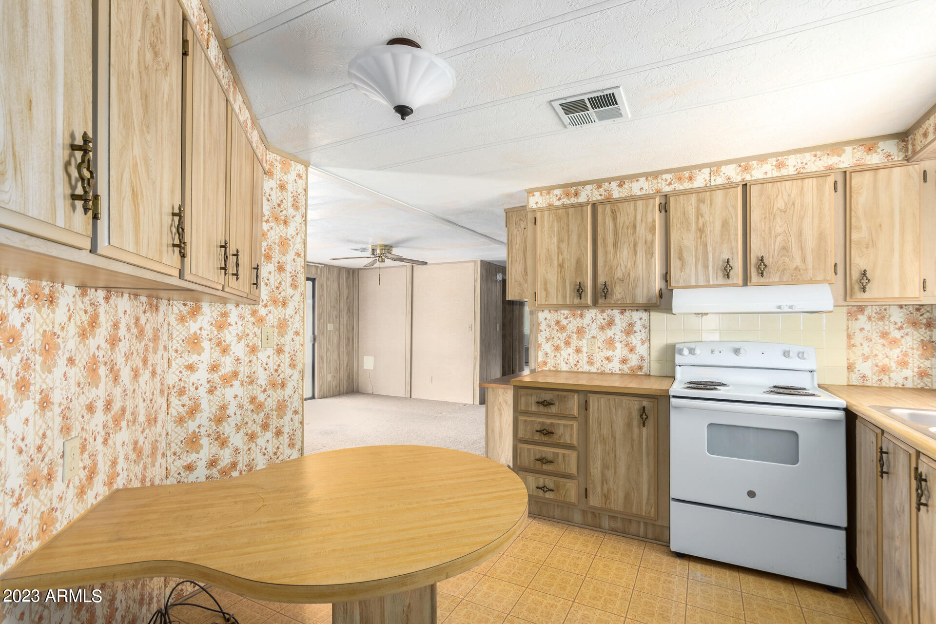 205 South Higley Road, Unit 221 Mesa, AZ 85206 - Photo 13 of 33 19 - Higley #221
