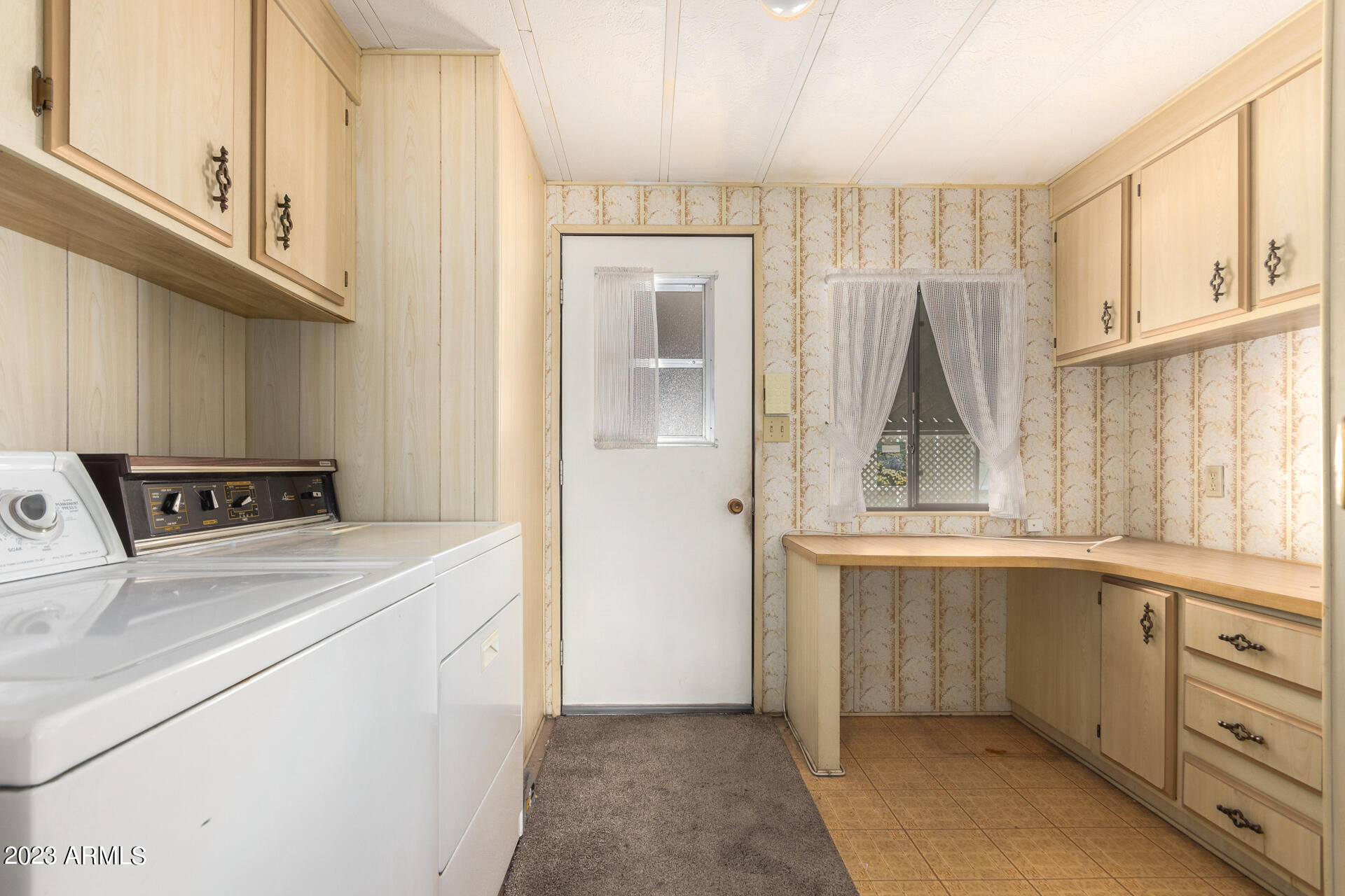 205 South Higley Road, Unit 221 Mesa, AZ 85206 - Photo 24 of 33 27 - Higley #221