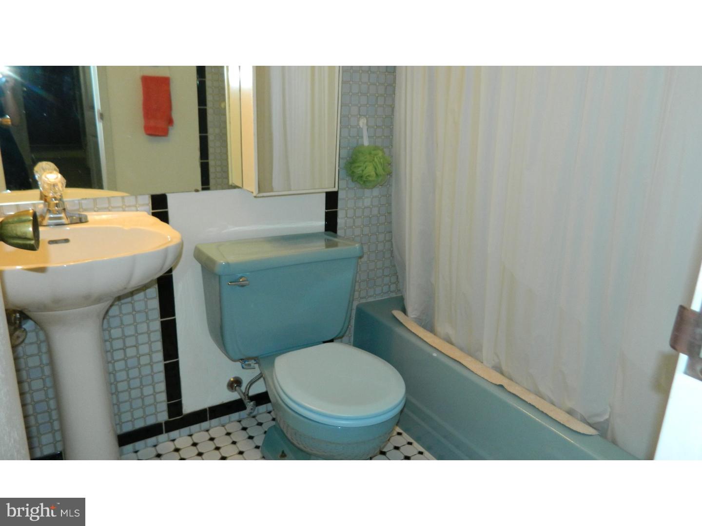 280 Bridgewater Road, Unit H8 Brookhaven, PA 19015 - Photo 11 of 15 Gallery Image 11