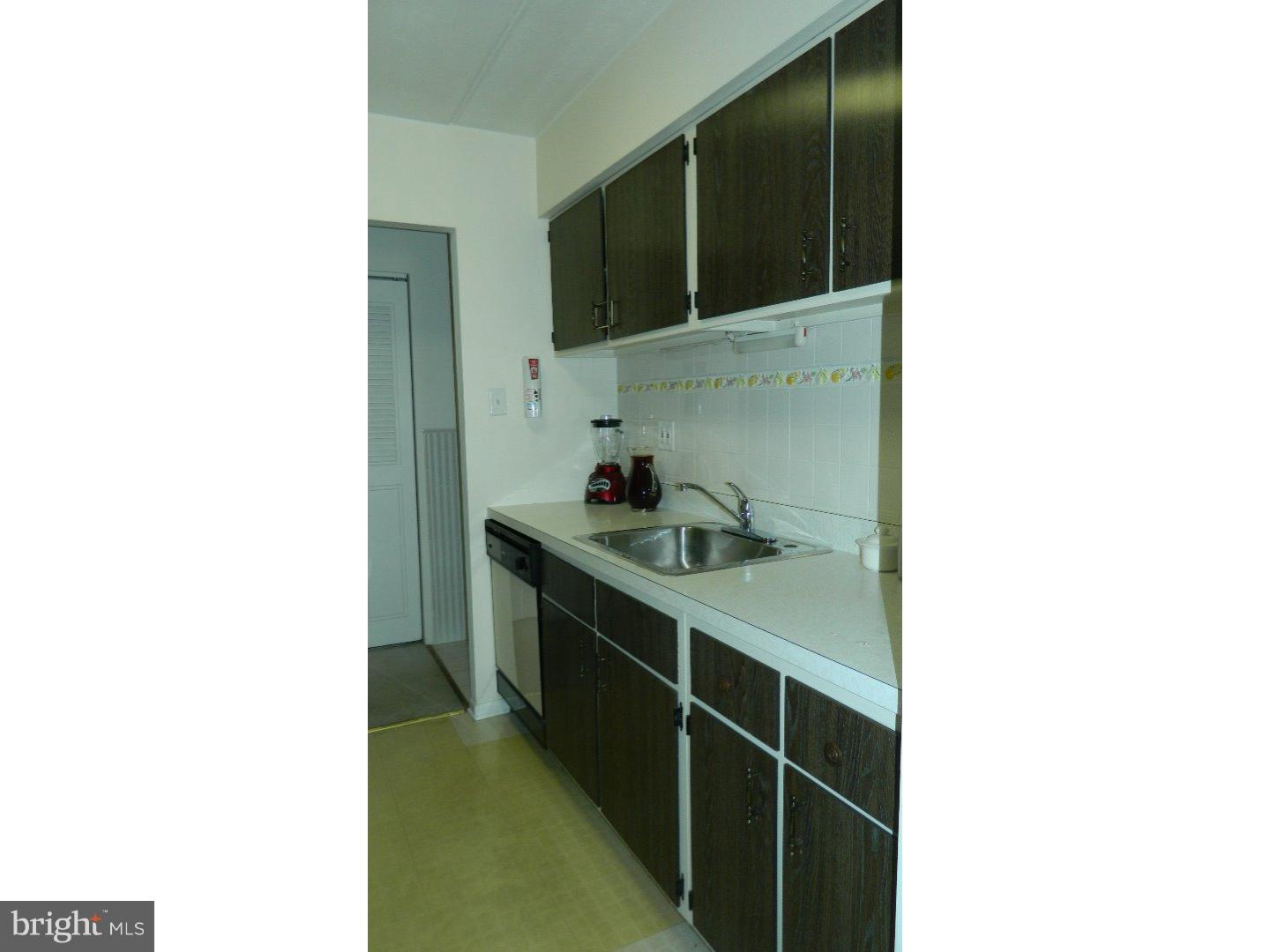 280 Bridgewater Road, Unit H8 Brookhaven, PA 19015 - Photo 7 of 15 Gallery Image 7