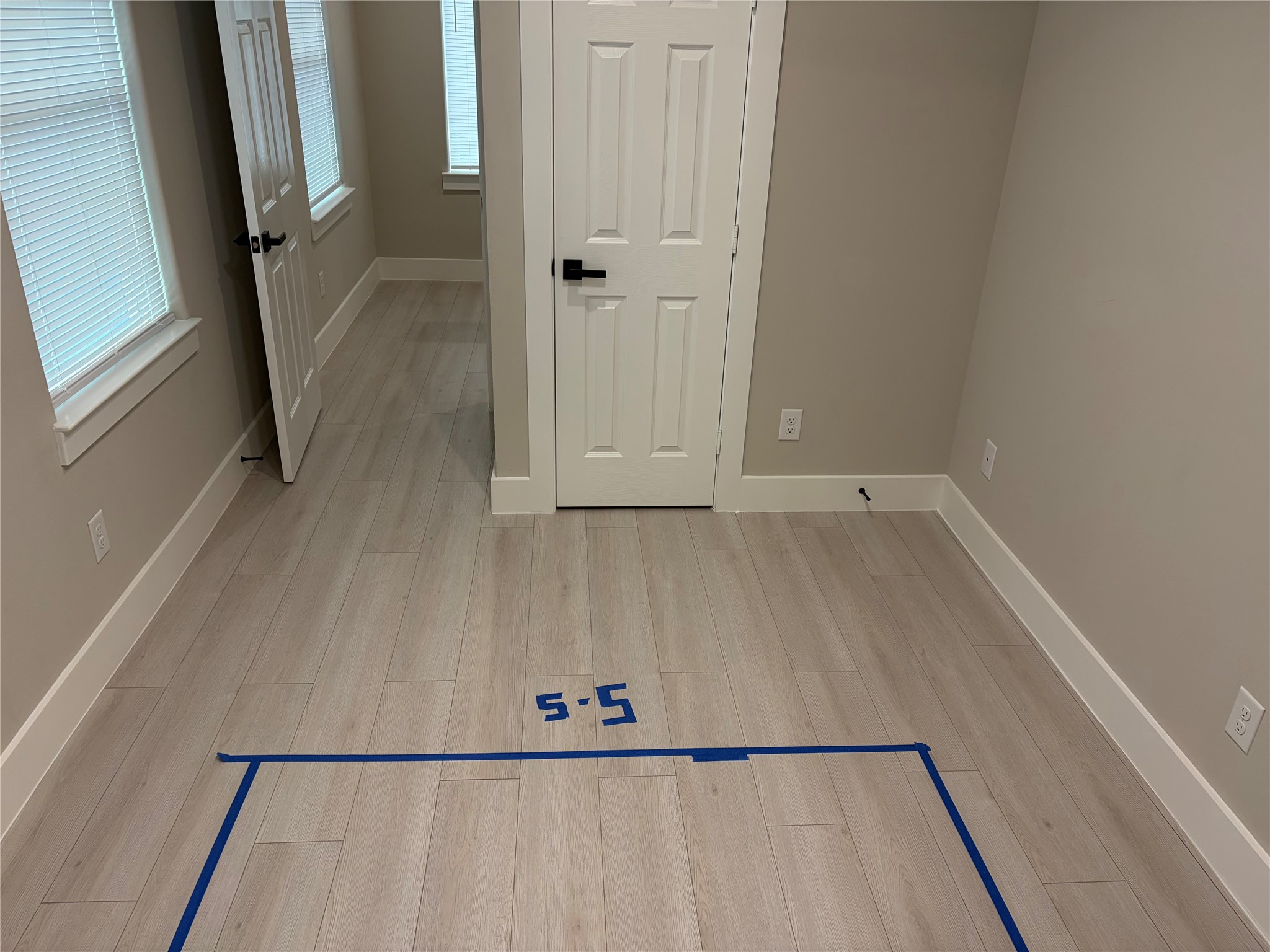 2109 Marnel Road, Unit G Houston, TX 77055 - Photo 36 of 37 Queen size bed