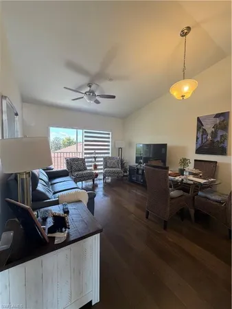 $2,500 | 8214 Key Royal Circle, Unit 131, Naples, FL 34119