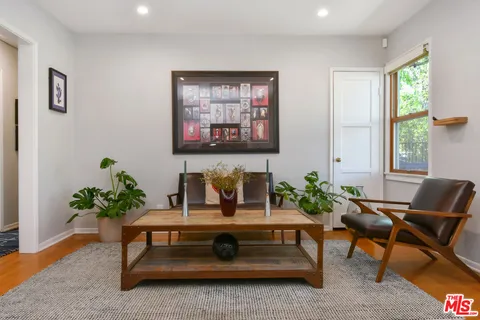 $1,399,000 | 15114 Hesby Street, Sherman Oaks, CA 91403