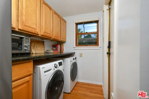 $1,399,000 | 15114 Hesby Street, Sherman Oaks, CA 91403