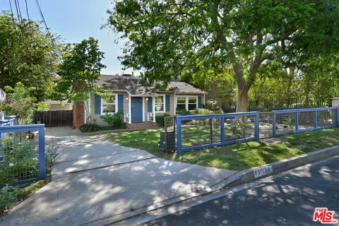 $1,399,000 | 15114 Hesby Street, Sherman Oaks, CA 91403