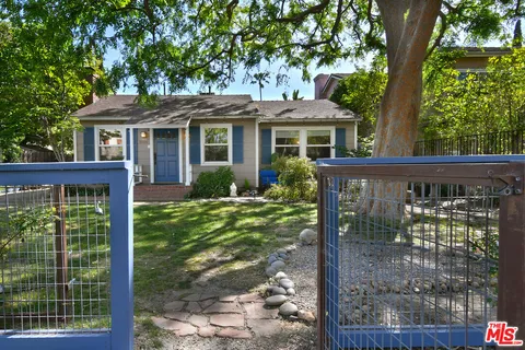 $1,399,000 | 15114 Hesby Street, Sherman Oaks, CA 91403