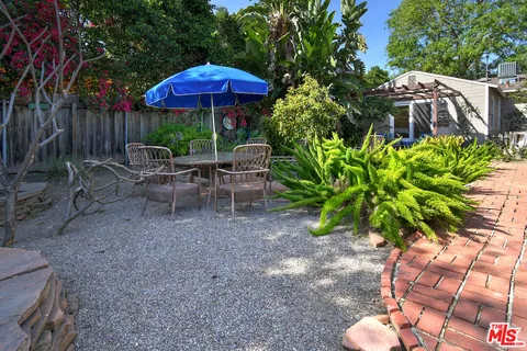 $1,399,000 | 15114 Hesby Street, Sherman Oaks, CA 91403