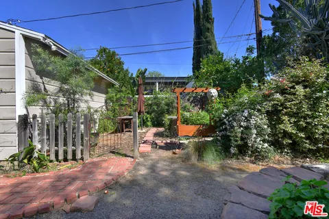 $1,399,000 | 15114 Hesby Street, Sherman Oaks, CA 91403