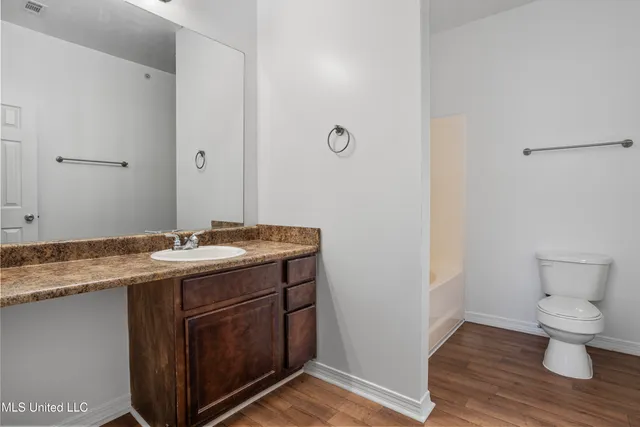 $249,000 | 310 Holcomb Boulevard, Unit 230, Ocean Springs, MS 39564