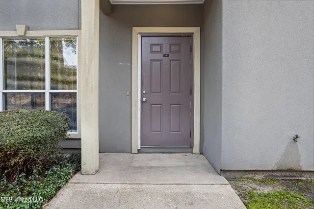 $249,000 | 310 Holcomb Boulevard, Unit 230, Ocean Springs, MS 39564