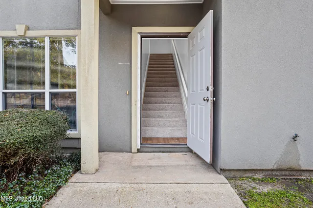 $249,000 | 310 Holcomb Boulevard, Unit 230, Ocean Springs, MS 39564