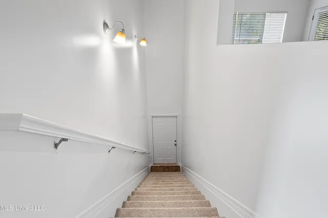 $249,000 | 310 Holcomb Boulevard, Unit 230, Ocean Springs, MS 39564