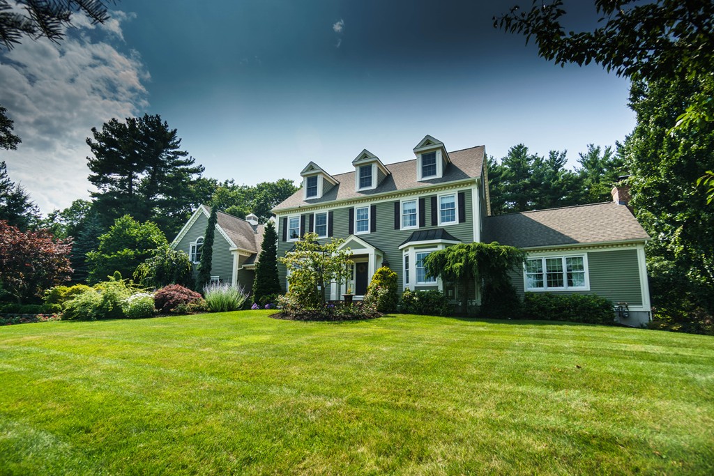 8 James Millen Road North Reading, MA 01864 - Photo 2 of 30 Gallery Image 2