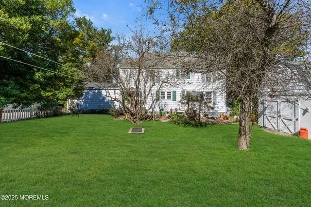 $610,000 | 33 Swartzel Drive, Middletown, NJ 07748