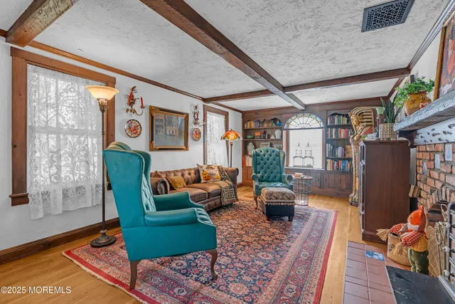 $610,000 | 33 Swartzel Drive, Middletown, NJ 07748