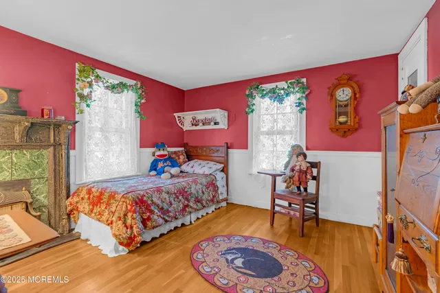 $610,000 | 33 Swartzel Drive, Middletown, NJ 07748