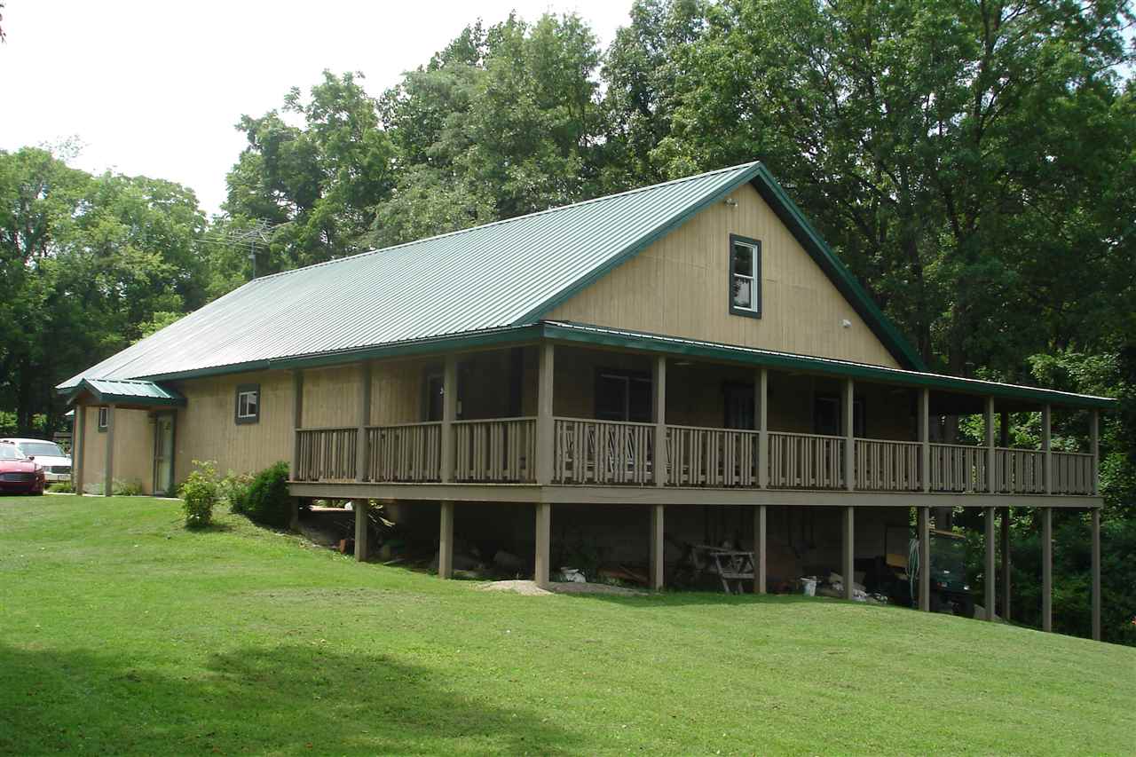 1113 Union Valley Road Bloomfield, IN 47424 - Photo 1 of 2