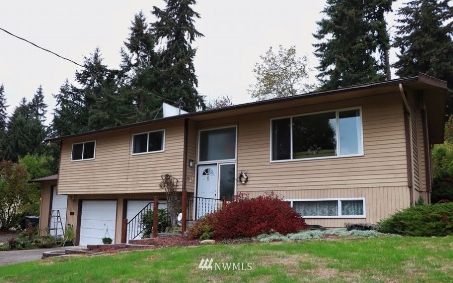 4509 Chrisella Road East Edgewood, WA 98372 - Photo 2 of 27 Gallery Image 2