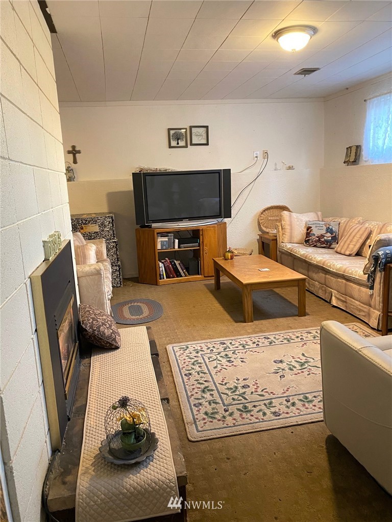 4509 Chrisella Road East Edgewood, WA 98372 - Photo 19 of 27 Gallery Image 19