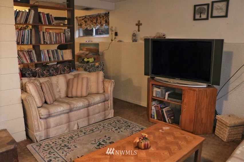 4509 Chrisella Road East Edgewood, WA 98372 - Photo 22 of 27 Gallery Image 22