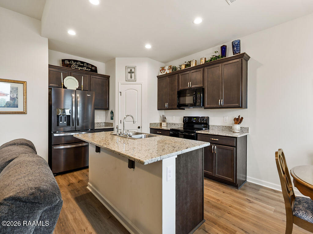 207 Springsteen Lane Lafayette, LA 70507 - Photo 11 of 24 Kitchen