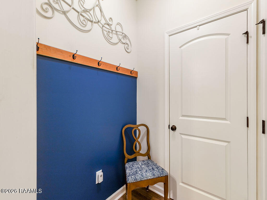 207 Springsteen Lane Lafayette, LA 70507 - Photo 6 of 24 Mud Room