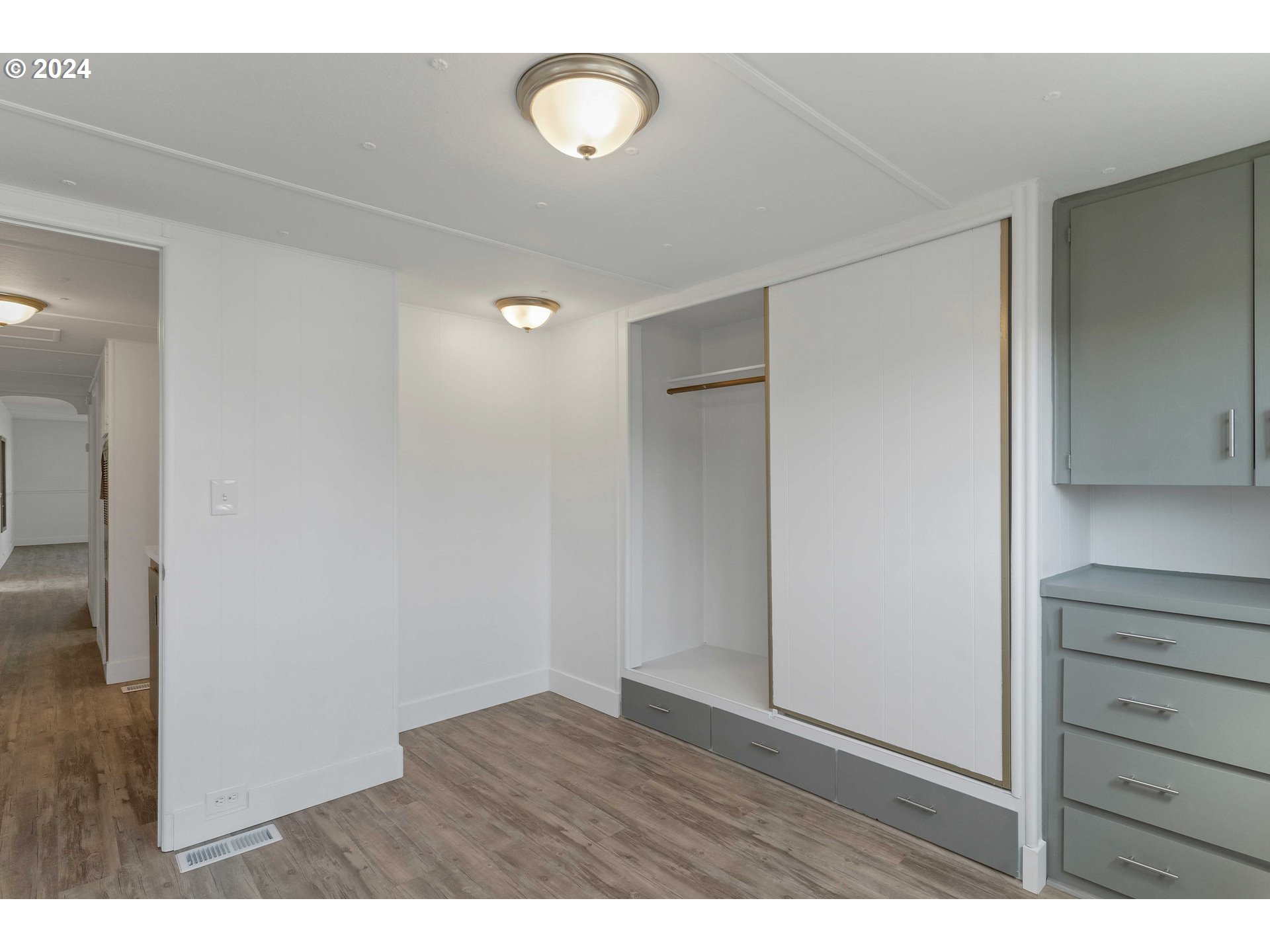 3486 Rainbow Loop Hubbard, OR 97032 - Photo 20 of 32 Bedroom