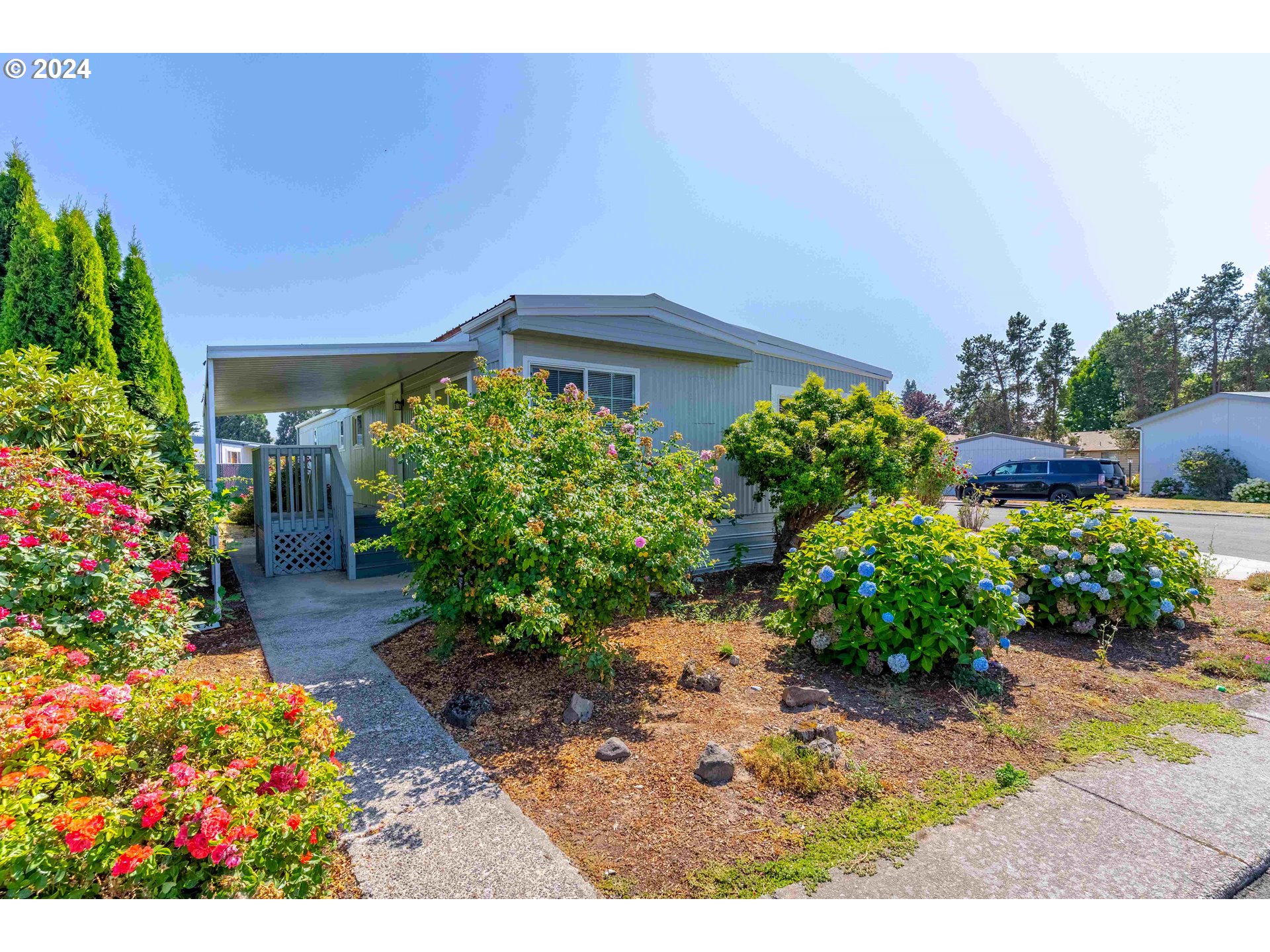 3486 Rainbow Loop Hubbard, OR 97032 - Photo 32 of 32 Gallery Image 32