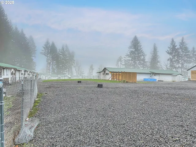 $889,000 | 21200 Northwest Pumpkin Ridge Road, North Plains, OR 97133