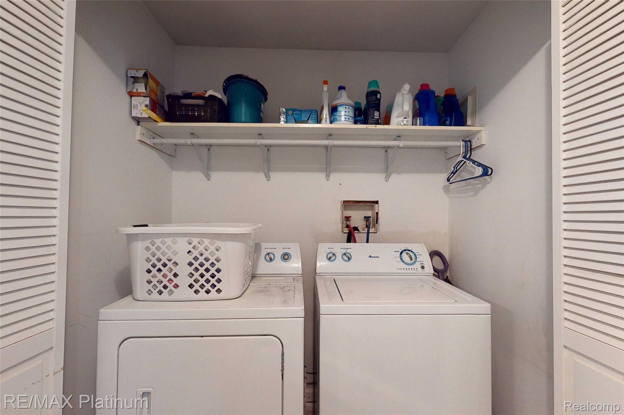 857 East Olson Road Midland, MI 48640 - Photo 33 of 52 857-E-Olson-Rd-26 Bathroom Laundry.jpg