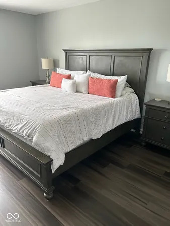 $374,850 | 932 Stave Oak Drive, Beech Grove, IN 46107