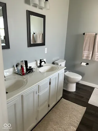 $374,850 | 932 Stave Oak Drive, Beech Grove, IN 46107