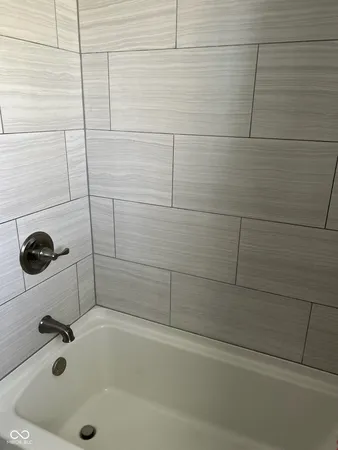 $374,850 | 932 Stave Oak Drive, Beech Grove, IN 46107