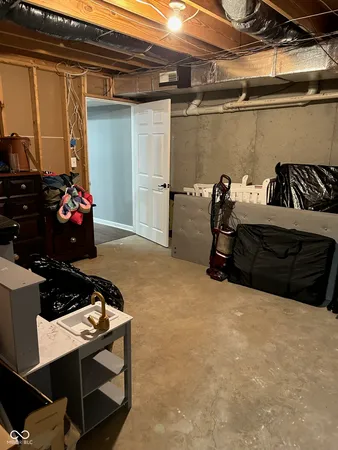 $374,850 | 932 Stave Oak Drive, Beech Grove, IN 46107