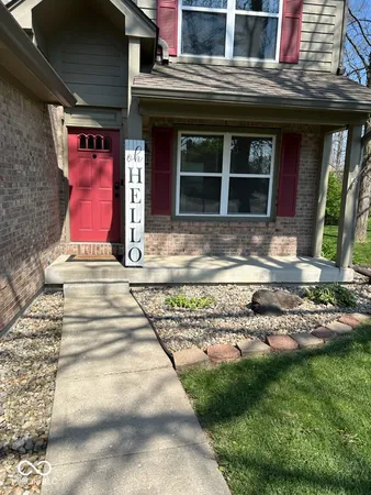 $374,850 | 932 Stave Oak Drive, Beech Grove, IN 46107