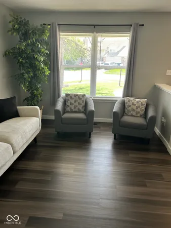 $374,850 | 932 Stave Oak Drive, Beech Grove, IN 46107