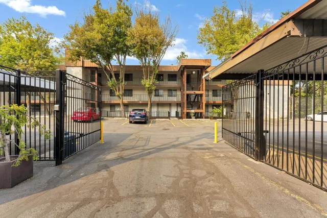 $250,000 | 1111 West 6th Avenue, Unit 401, Spokane, WA 99204