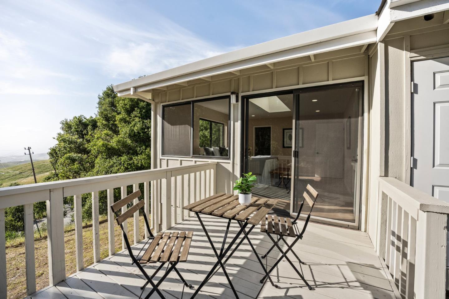 5152 Felter Road San Jose, CA 95132 - Photo 35 of 43 a view of balcony with furniture and garden