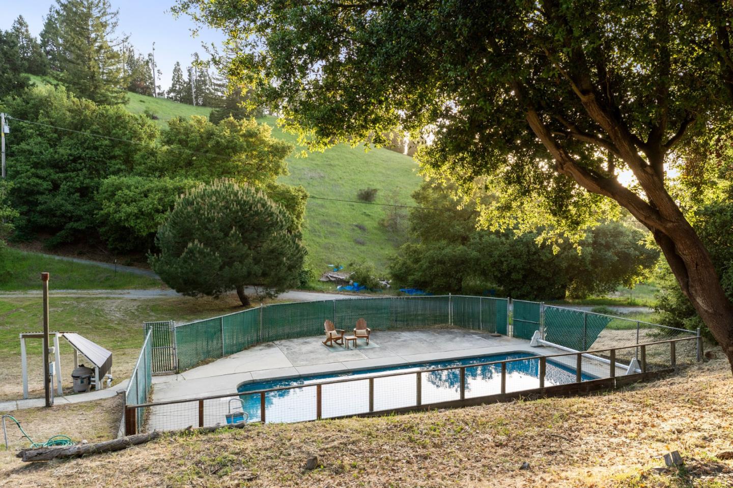 5152 Felter Road San Jose, CA 95132 - Photo 37 of 43 a view of a roof deck