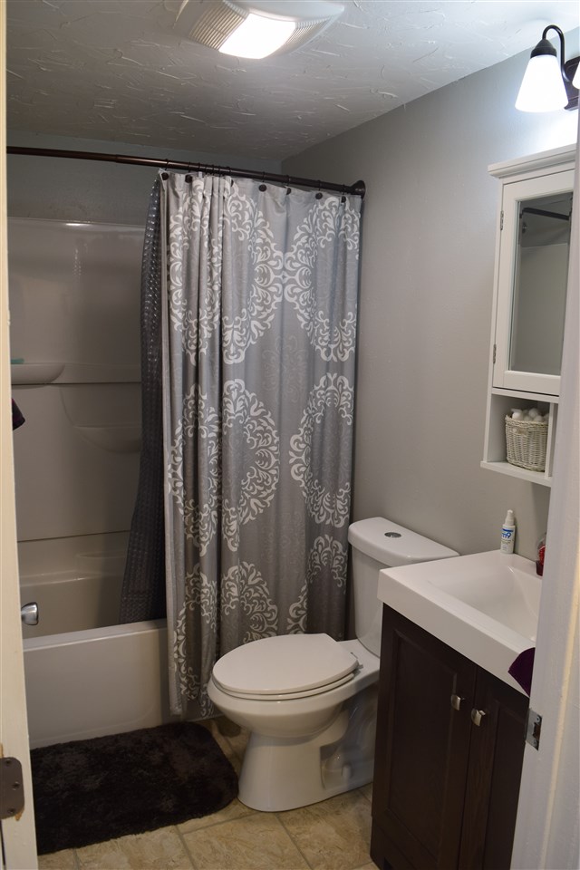 149 Hampstead Road Sandown, NH 03873 - Photo 10 of 11