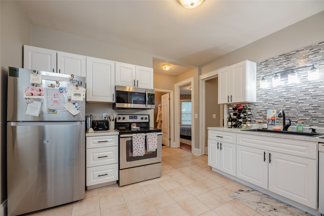 39 Oxford Street Rochester, NY 14607 - Photo 46 of 49