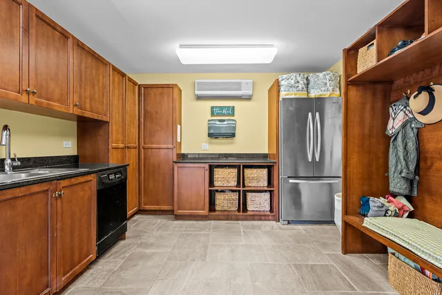 $2,375,000 | 908 Elm Place, Glencoe, IL 60022