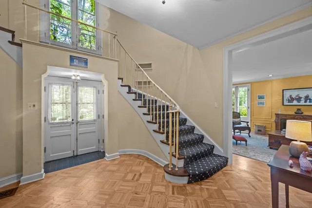 $2,375,000 | 908 Elm Place, Glencoe, IL 60022